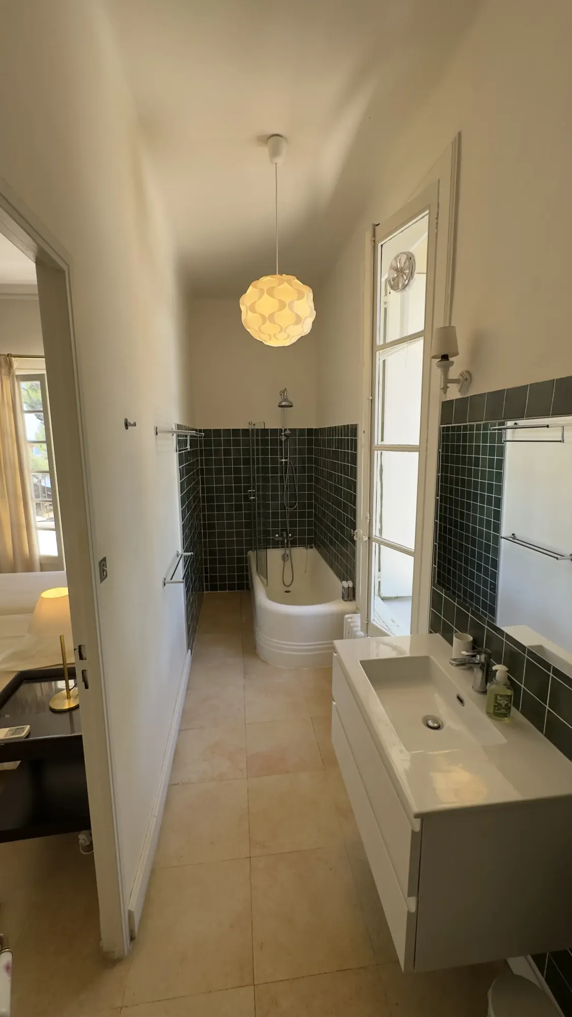 Salle de bain de l'étage