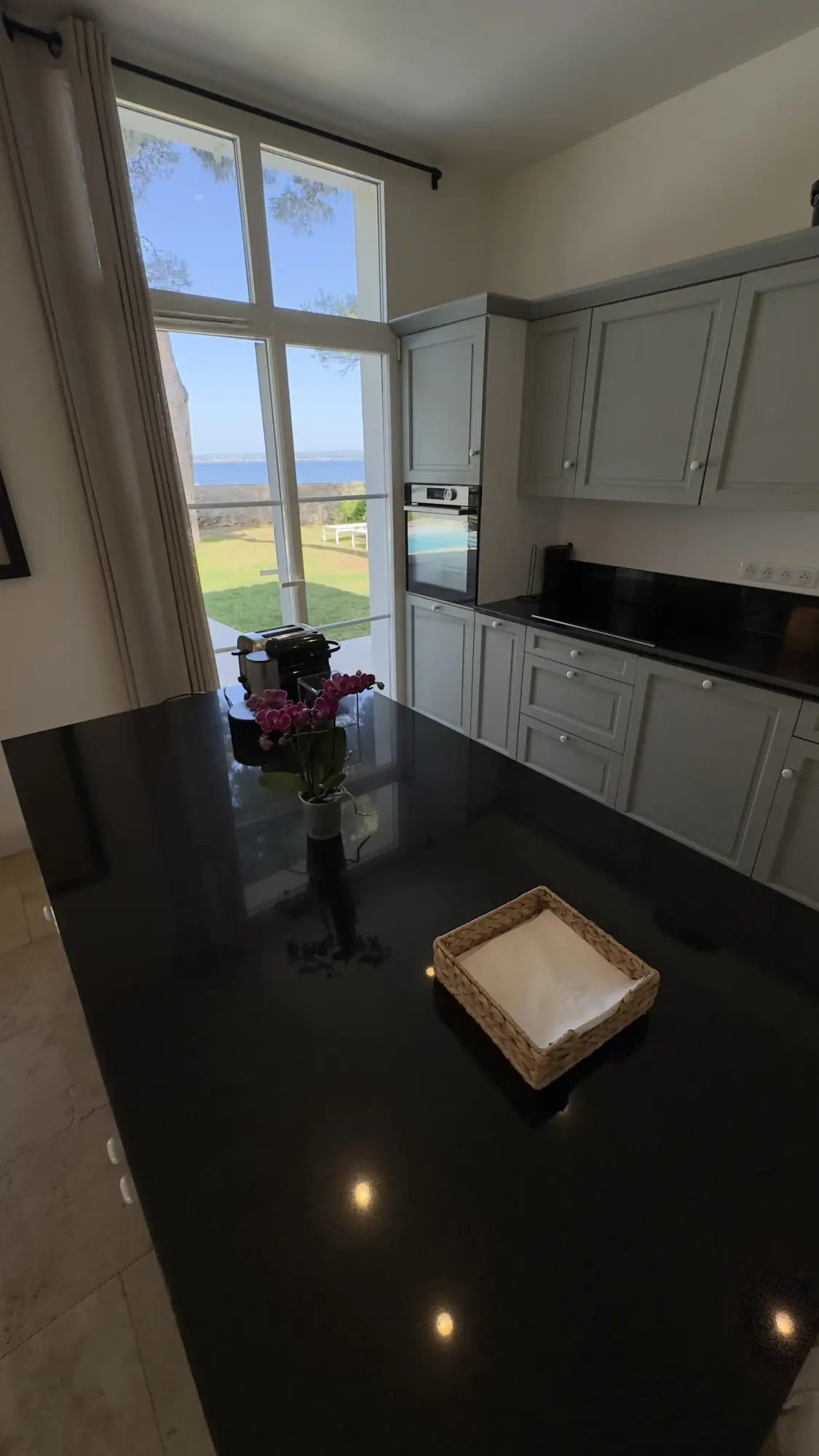 The living spaces at La Bergerie de l'Étang